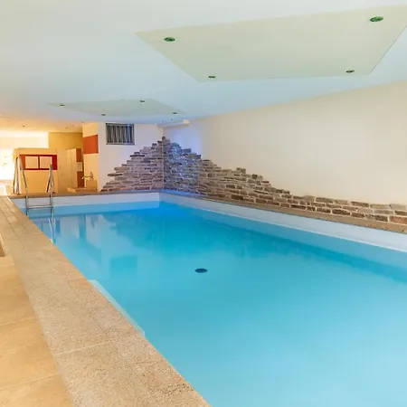 Huberhof 3* 루폴딩